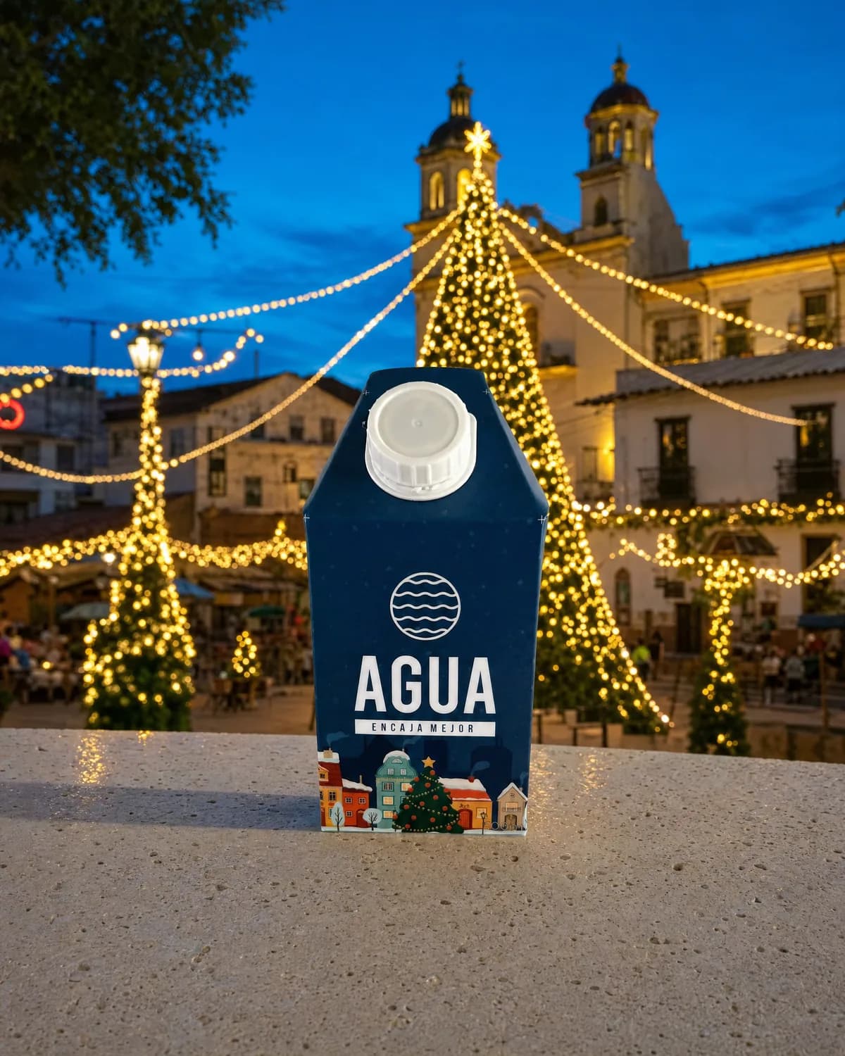 Agua En Caja edición Navidad